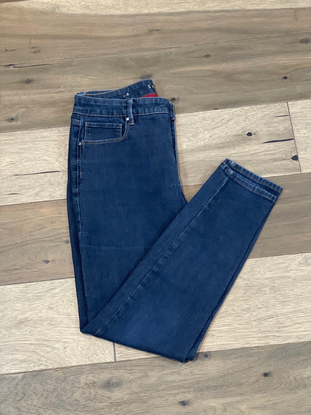 White House Black Market Skinny Ankle Jeans Size 8 Medium Wash High Rise